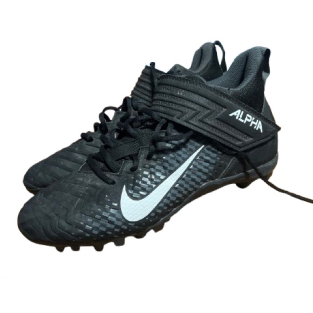 Nike Alpha Menace Varsity Men's Soccer Cleats (11US, Black/White)